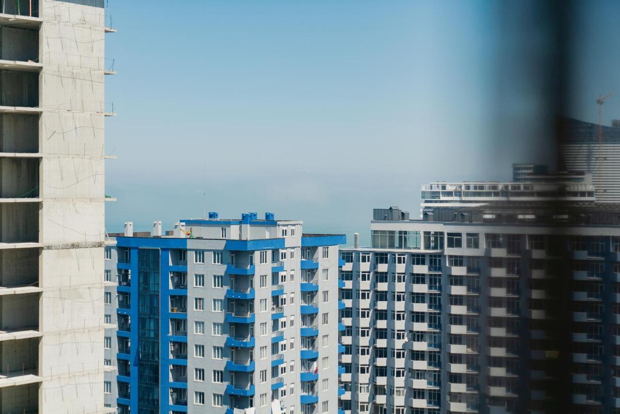 Beach Tower By G-Point Batumi Exterior photo