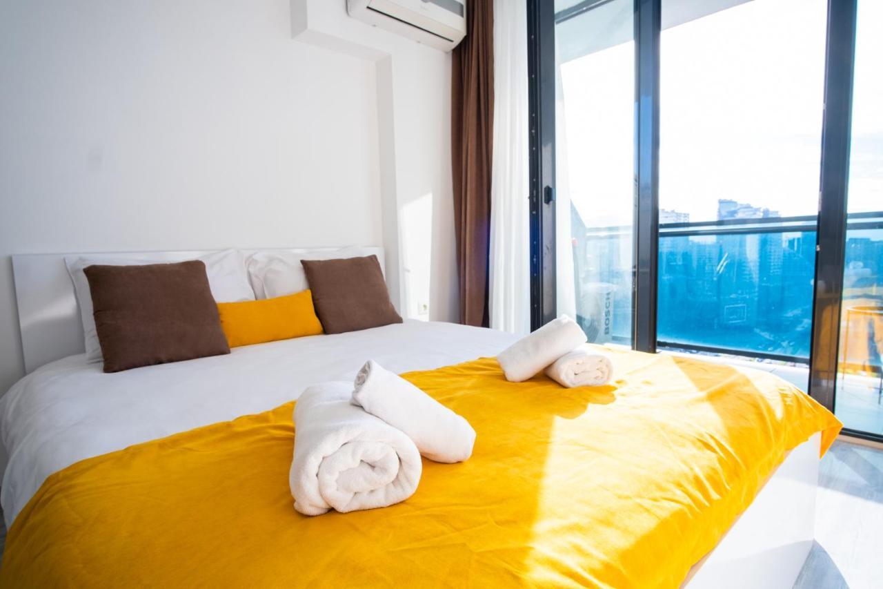 Beach Tower By G-Point Batumi Exterior photo